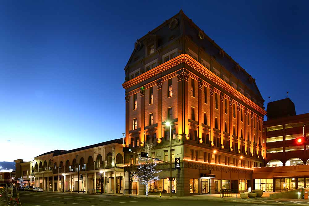 hotel maison yakima