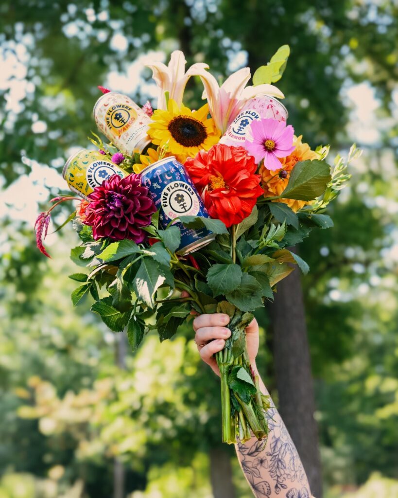 five flowers bouquet blackberry lemonade