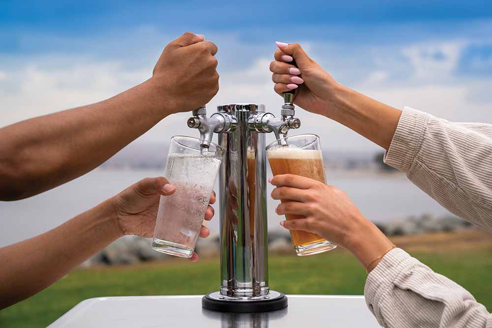 the cooler keg filling two drinks