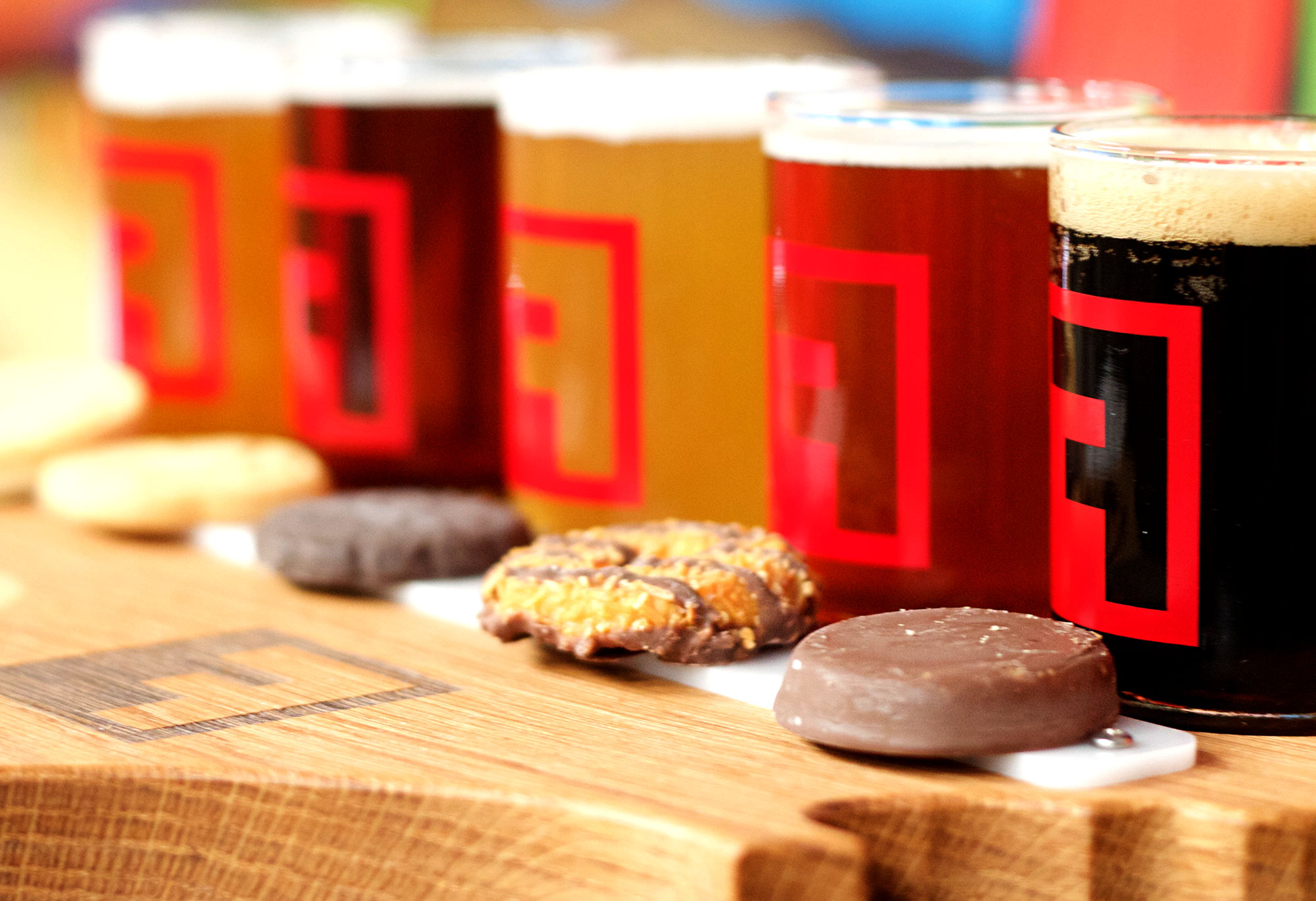 The Best Beers to Pair with 5 Girl Scout Cookies