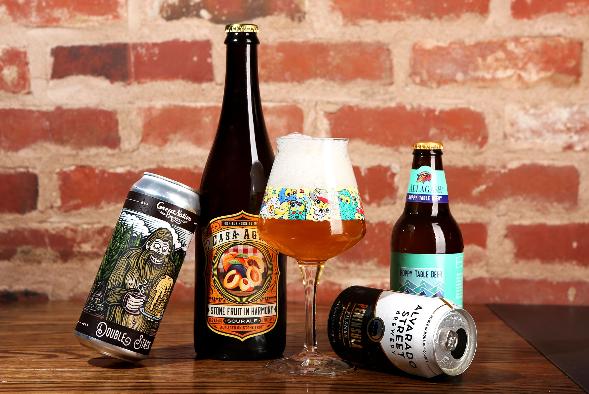 The 10 Best Beers to Bring on a Hike