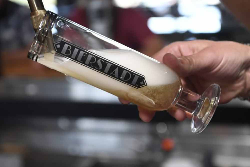 bierstadt lagerhaus slow pour pils