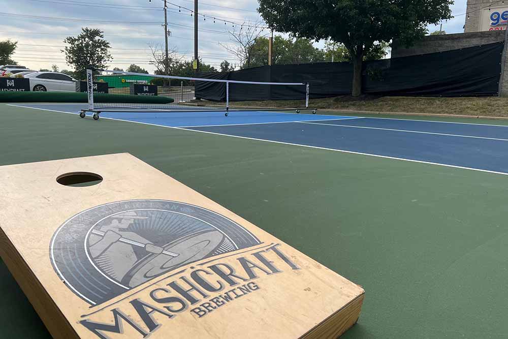 mashcraft brewing pickleball courts