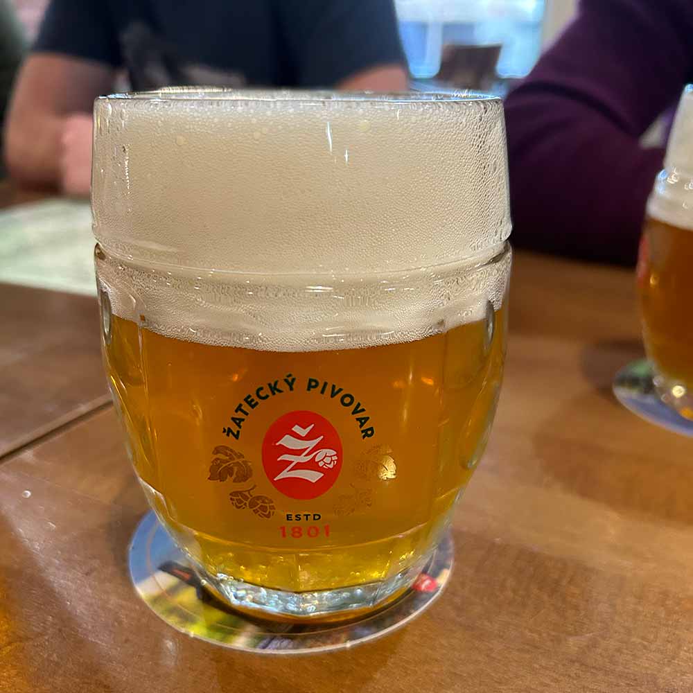 pivovar u orloje chrámový samec 11 czech pale lager czech republic