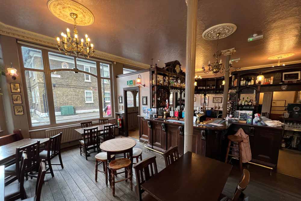 the royal oak pub london