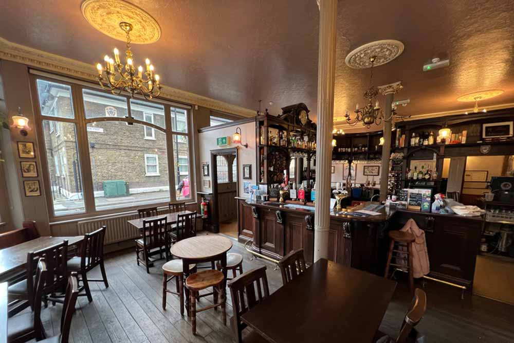 the royal oak pub london
