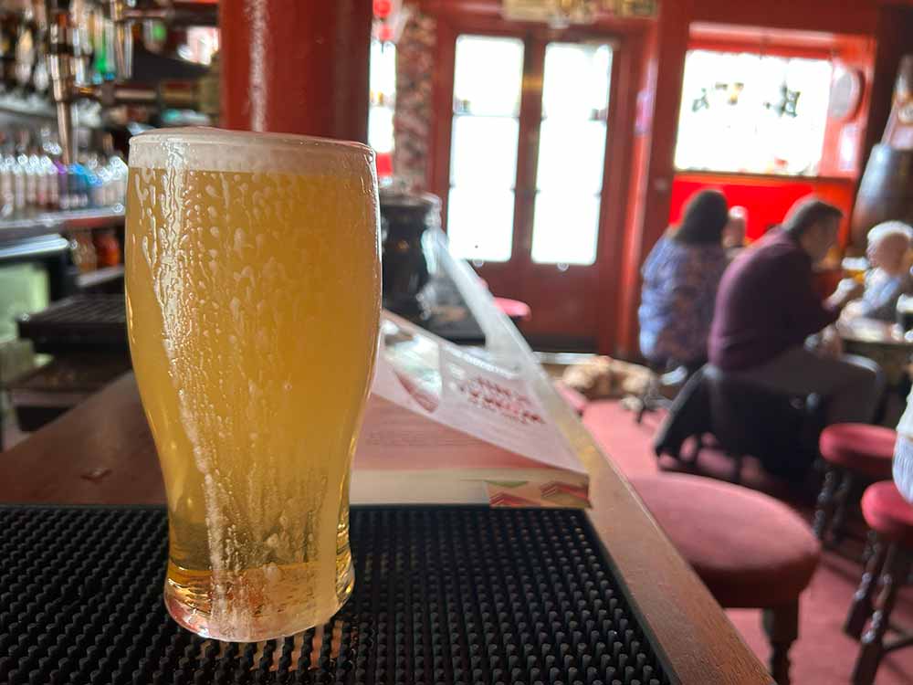 jarl fyne ale kays bar edinburgh 