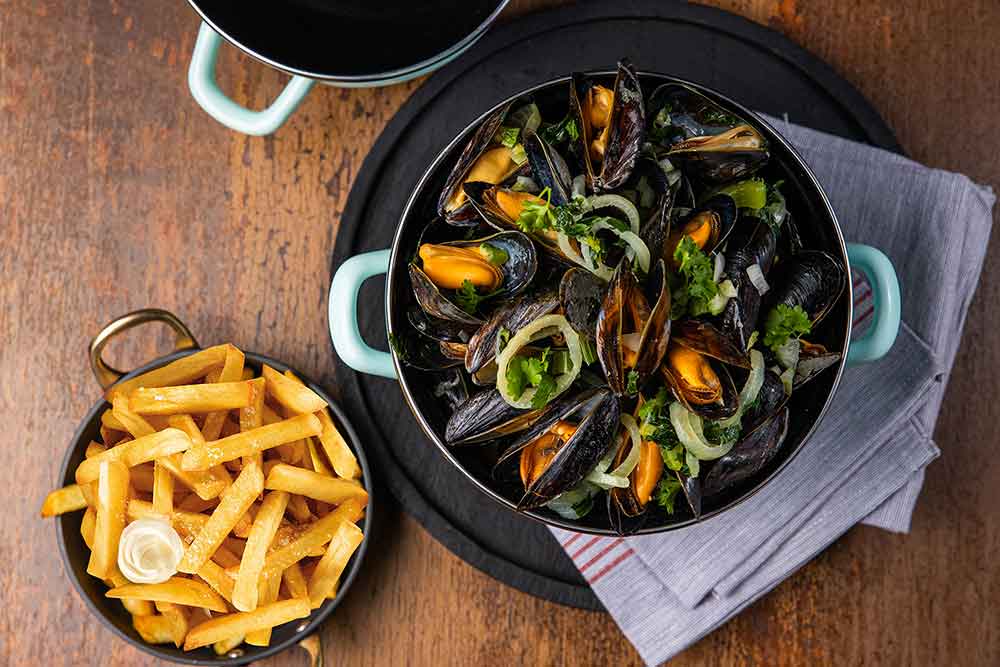 visit flanders mussels belgian beer and food pairing